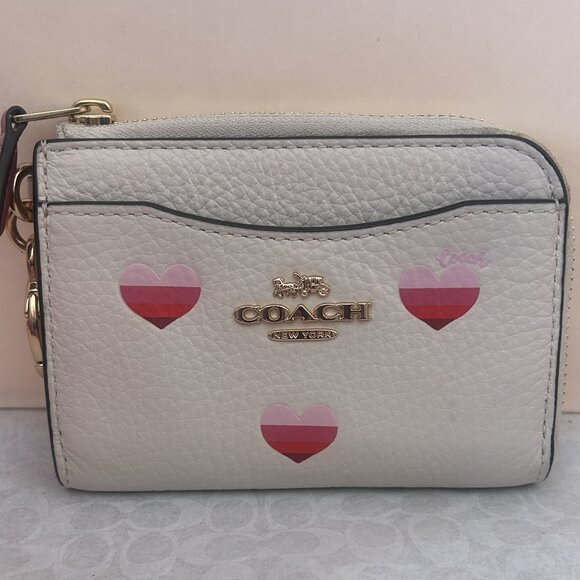 Coach Handbags - NWOT Coach Zip Card Case With Stripe Heart Print Chalk Multi, CA794